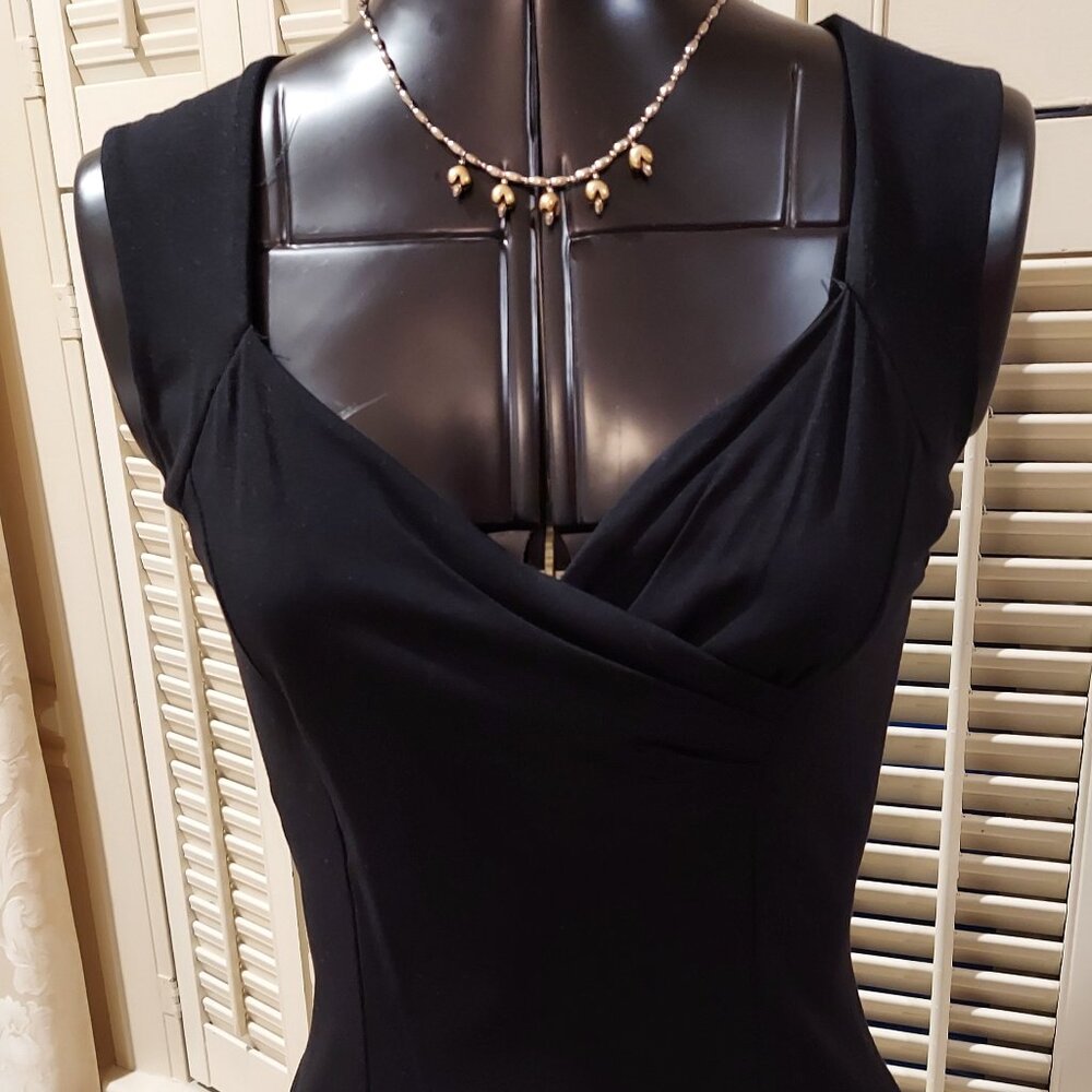 White House/Black Market Black Stretch Top Size S